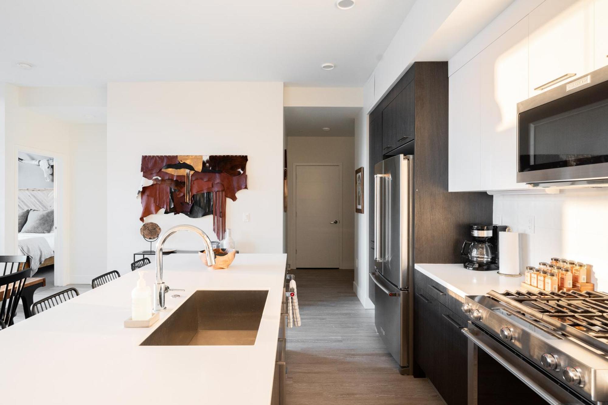 Bold & Elevated | Espadin Lohi Holiday home Denver